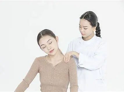 肩膀状态预测寿命！警惕这 3 种特征或缩短 10 年寿命